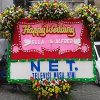jual bunga papan pernikahan di kabupaten majalengka