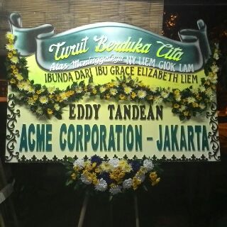 Jual bunga papan duka cita harga terjangkau di purbalingga jawa tengah