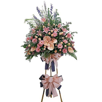 Ungkapkan Ucapan Bahagia Dengan Standing Flower di Kota Padang Sumatera Utara (082298681272)