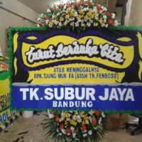 bunga papan duka cita