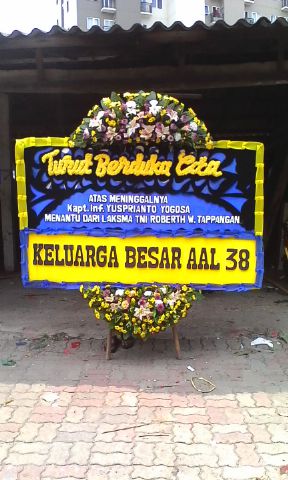 bunga papan duka cita