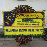 toko bunga online bunga papan turut berduka cita di kecamatan tebet