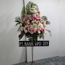 toko bunga standing flower belasungkawa di daearh kelapa gading