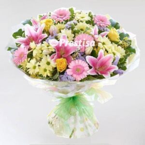 Hand Bouquet - Mix Flowers