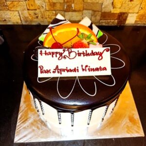 Choco Drip Cake Palembang