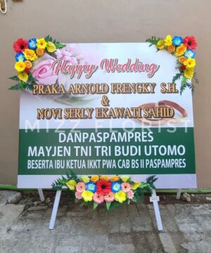 Karangan Bunga Papan Wedding - Kupang - 1