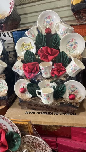 Parcel Pecah Belah - Natal - Indonesia - 05