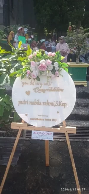 Karangan Bunga Papan Acrylic - Congratulation - Padang - 4