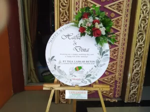 Karangan Bunga Papan Acrylic - Wedding - Padang - 5