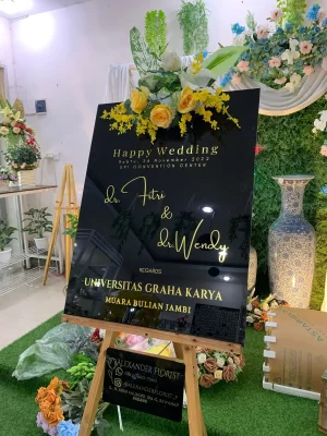 Karangan Bunga Papan Acrylic - Wedding - Padang - 7