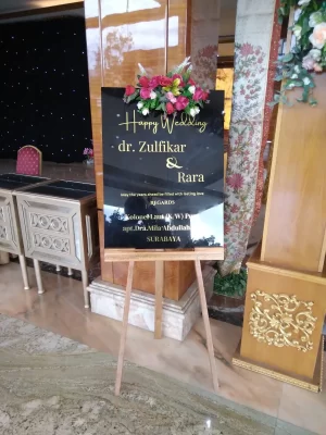 Karangan Bunga Papan Acrylic - Wedding - Padang - 8