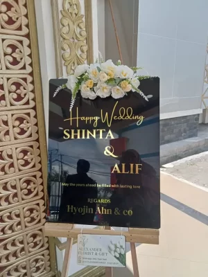 Karangan Bunga Papan Acrylic - Wedding - Padang - 9