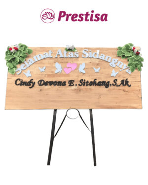 Karangan Bunga Papan Kayu - New 002