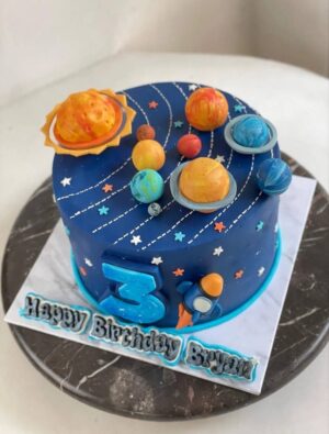 Esensia Cake Planet