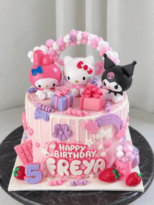 Esensia Cake Sanrio