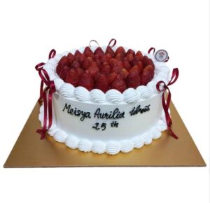 Fiona Italian Cake