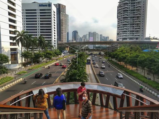 Gedung perkantoran di sepanjang Jalan Sudirman, Jakarta